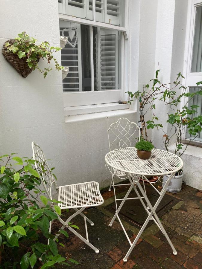 Olive Tree Apartment Hove Exterior foto